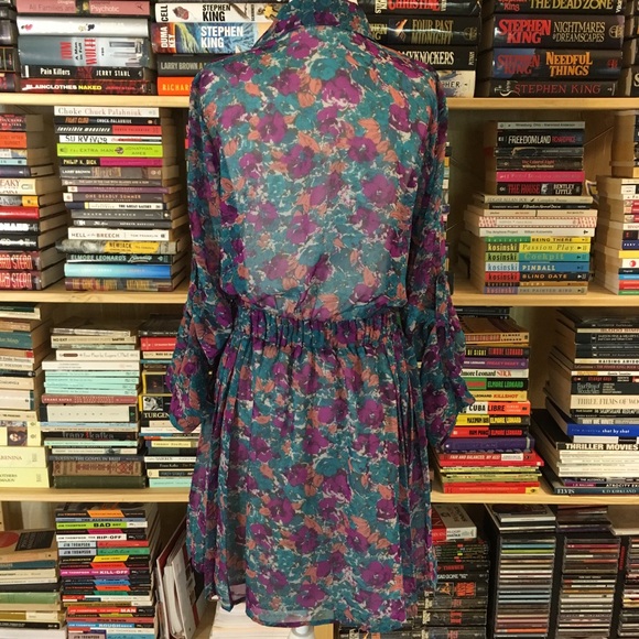 BCBG floral pleated dress - Picture 3 of 8